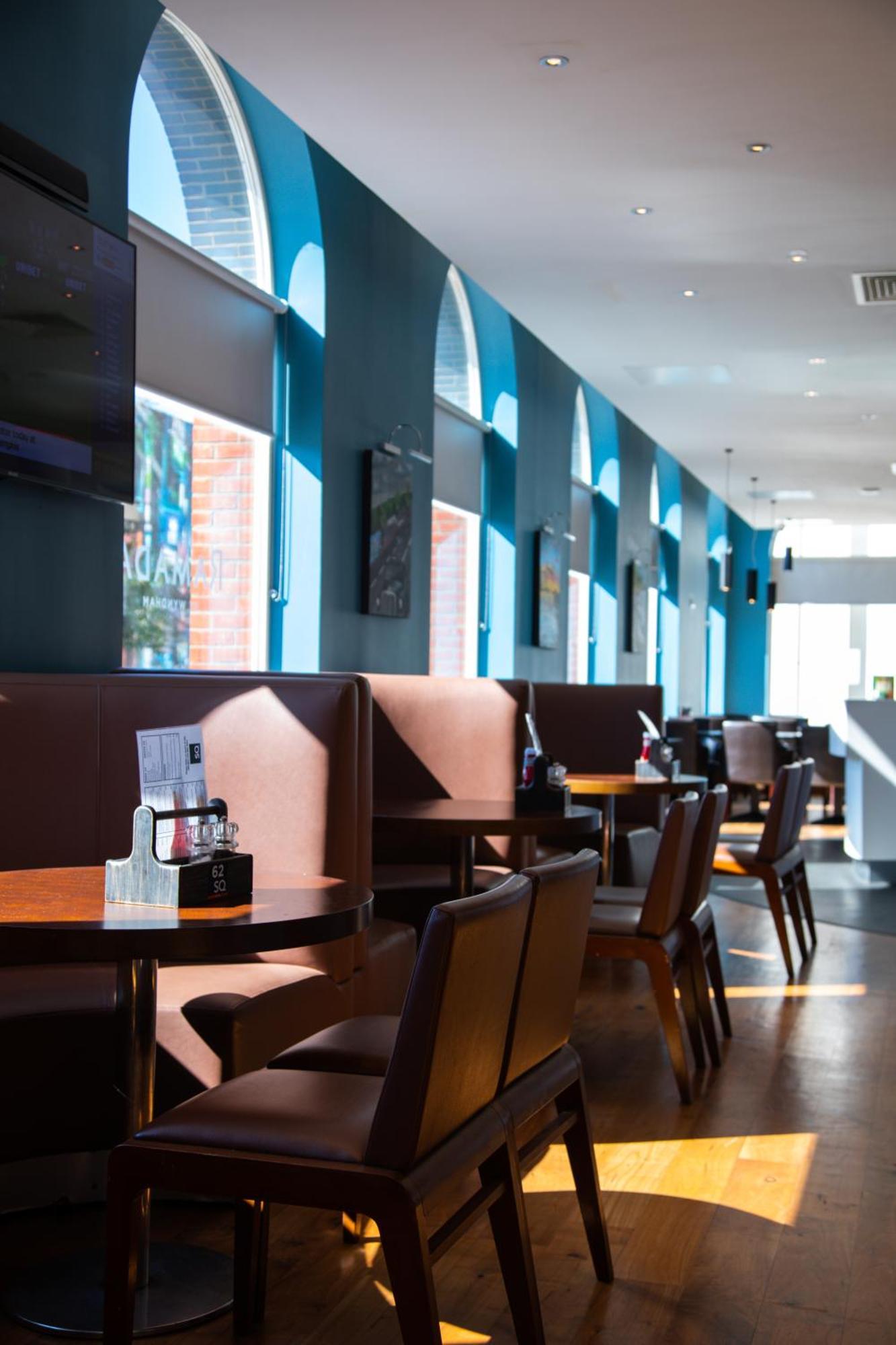 Ramada By Wyndham Belfast Hotel Ngoại thất bức ảnh