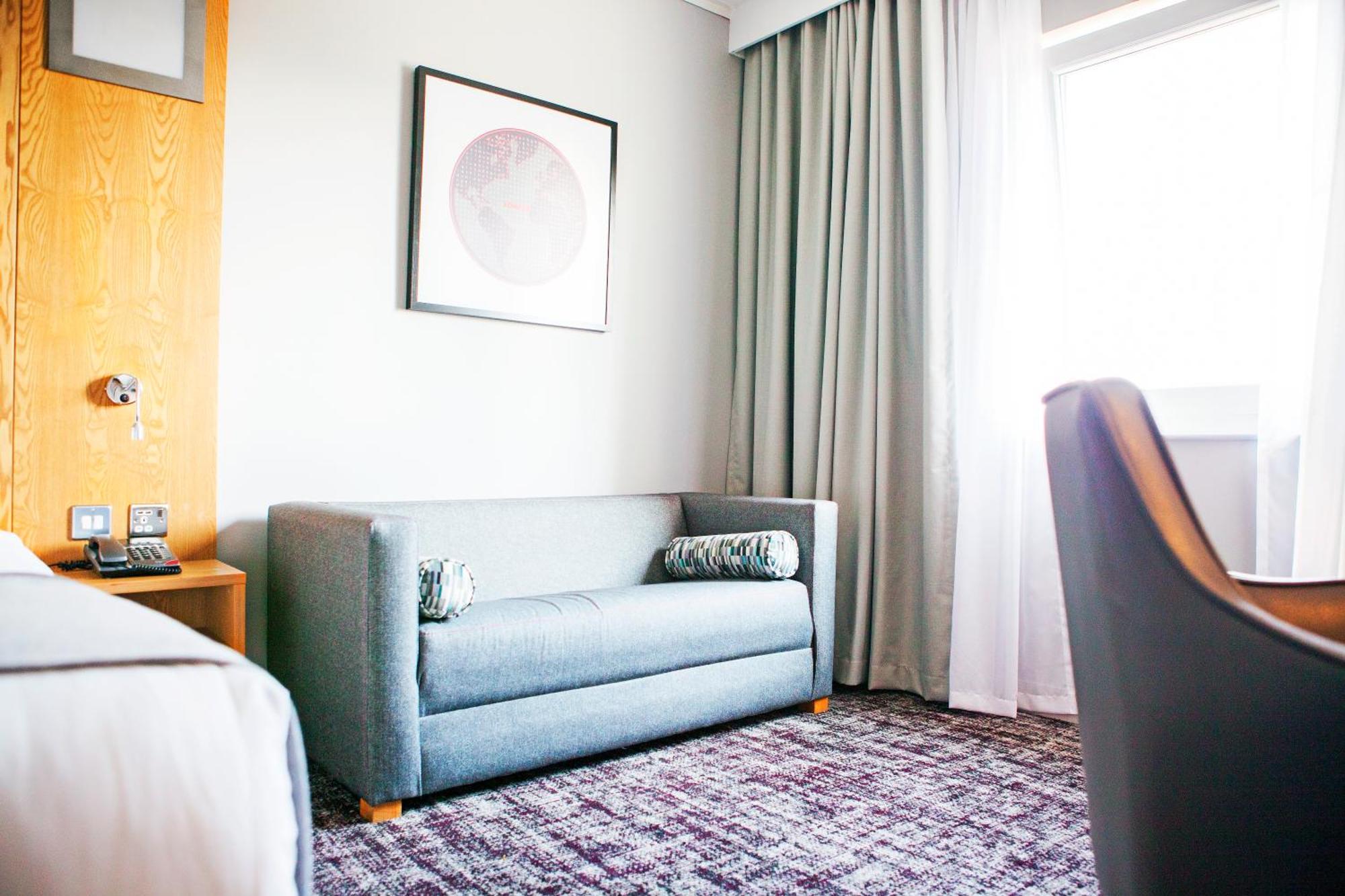 Ramada By Wyndham Belfast Hotel Ngoại thất bức ảnh