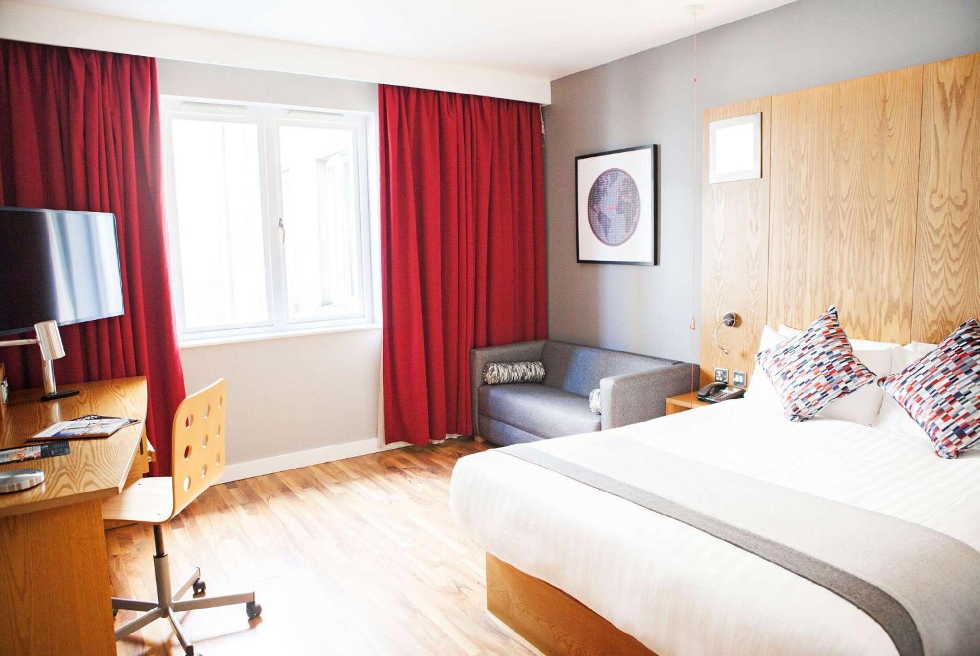 Ramada By Wyndham Belfast Hotel Ngoại thất bức ảnh