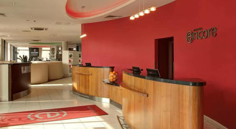 Ramada By Wyndham Belfast Hotel Ngoại thất bức ảnh